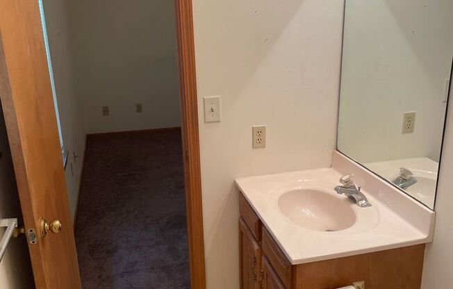 3 beds, 2 baths, $1,450