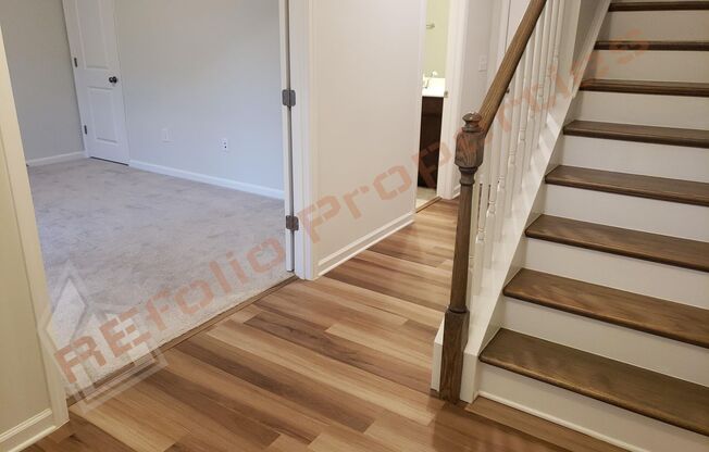 Luxury 3 Story 4 BD/3.5 Bath Townhome @ Smith Farm, Apex! Available Aug 7th!