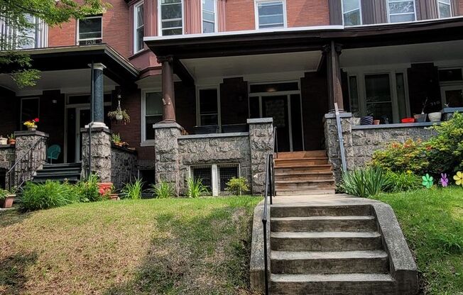 308 E 33rd St.