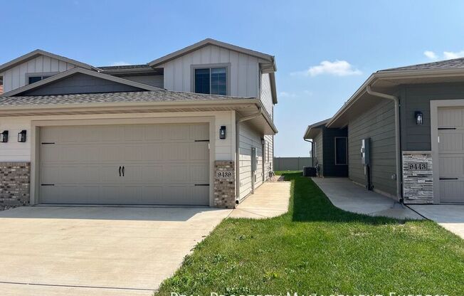 9439 W DOLORES DR
