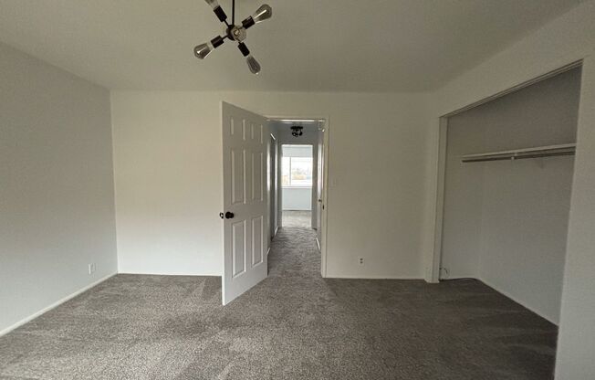 2 beds, 2 baths, $1,400