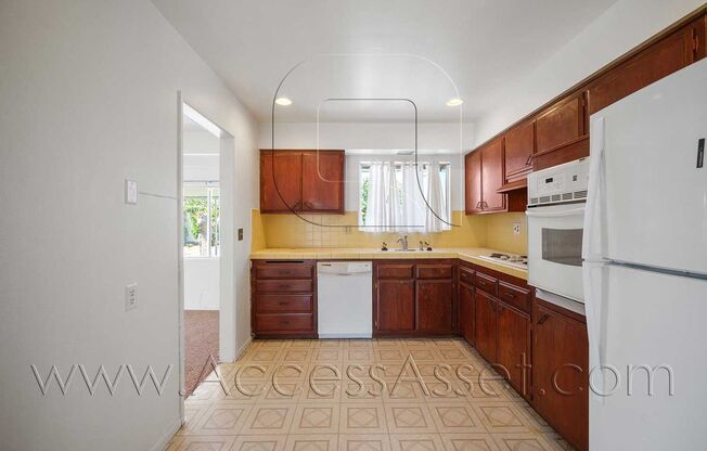 2 beds, 1 bath, $1,745