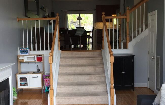 3BD/2.5BA Town Home For Rent - Conshohocken