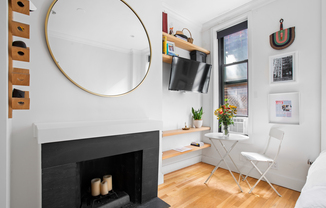 88 HORATIO ST