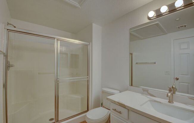 2 beds, 2 baths, $1,550, Unit 1122