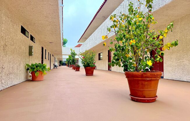 Royal Hazeltine Villas