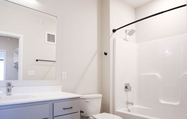 2 beds, 2 baths, 1,186 sqft, $2,700, Unit 508