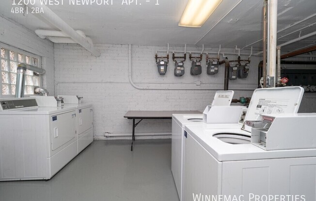 1200 W NEWPORT