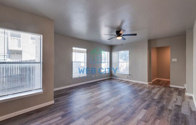 227 SE 13 ST
