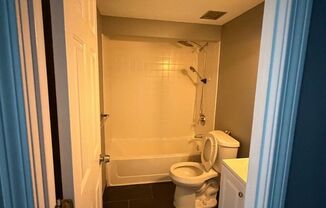 2 beds, 1.5 baths, 1,345 sqft, $2,165, Unit 112