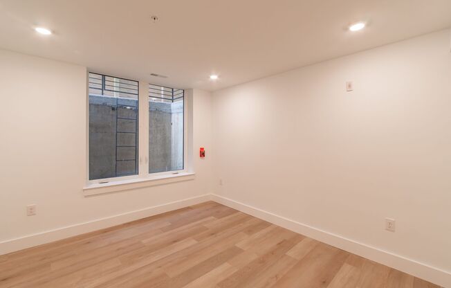 2 beds, 2 baths, 1,191 sqft, $1,775, Unit 4