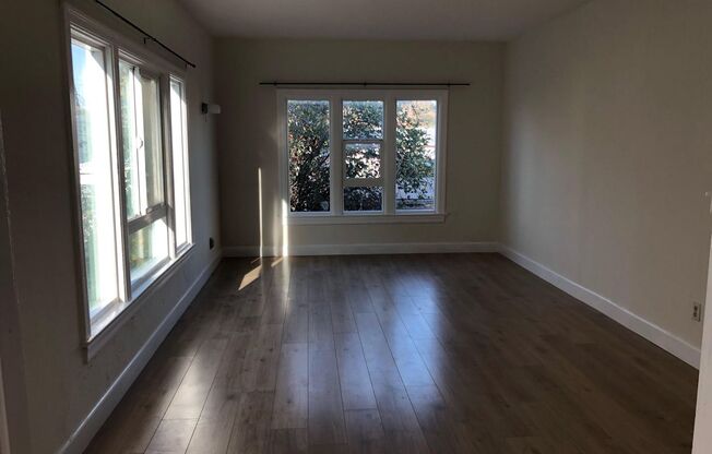 Studio, 1 bath, 600 sqft, $1,395, Unit 205