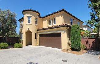 Beautiful 4BR/3BA +Loft detached home in Black Mountain Ranch