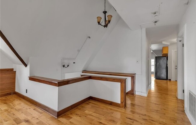 455 LINWOOD # 2 AVE
