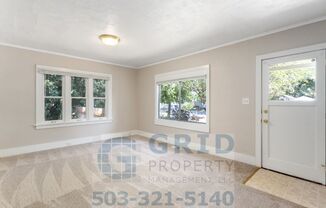 2 Bedroom Home Available in Southeast Woodstock Area!