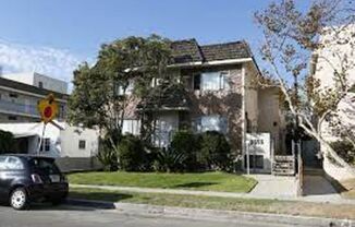 3655 Clarington