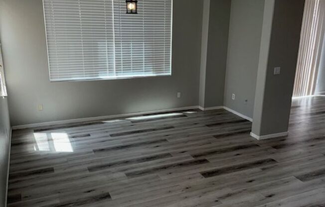2-STORY, SINGLE FAMILY HOME IN NORTH LAS VEGAS