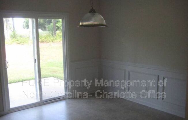 315 ALEXANDER PARK DR