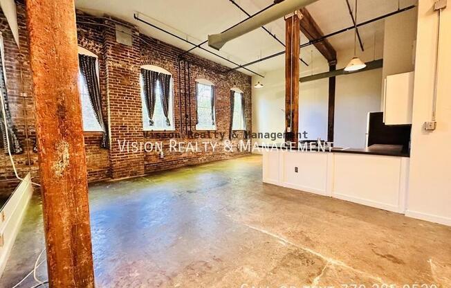 887 W MARIETTA ST NW