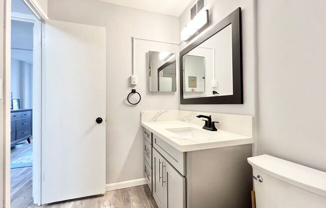 1 bed, 1 bath, $2,300