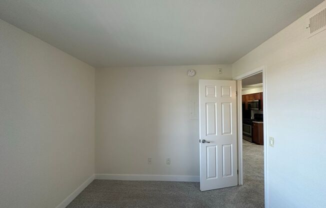 2 beds, 2 baths, $1,375, Unit # 1225