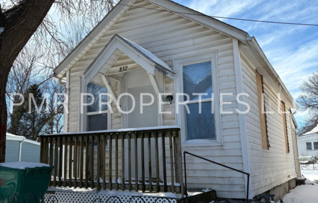 Studio/ 1 Bathroom-House