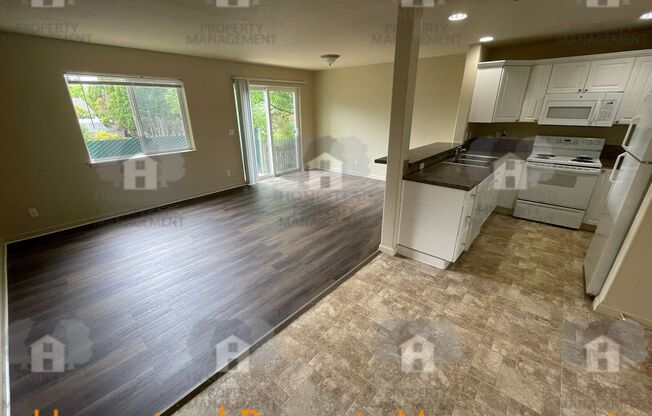 Perfect commuter location!