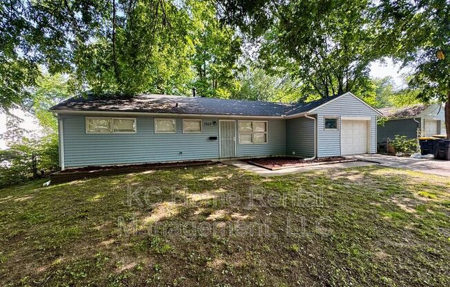 7507 E 108 ST