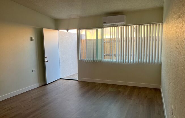 1 bed, 1 bath, 640 sqft, $2,175, Unit V