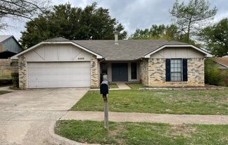 4206 Cranbrook Dr Arlington TX 76016