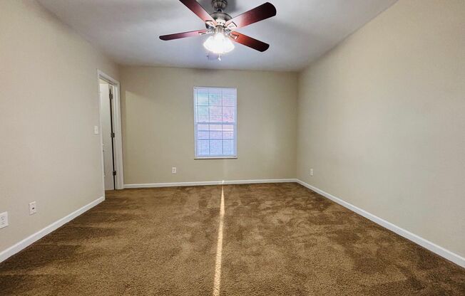 1 bed, 1 bath, 612 sqft, $1,025, Unit 1690-08 PVC