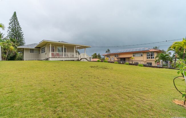 Charming Island Retreat – 3BR/2BA Home A BLOCK FROM THE OCEAN!