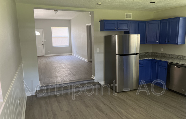 3 beds, 2 baths, 1,505 sqft, $1,355