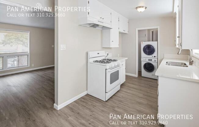 110 W MARKET ST