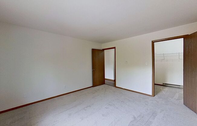 2 beds, 2 baths, $1,436, Unit 62