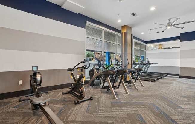 The Grand Upper Kirby Apartments in Houston, TX Fitness Center