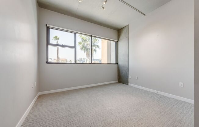 2 beds, 2.5 baths, $3,300, Unit UNIT 123