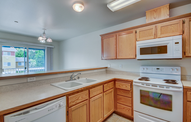 2 beds, 2 baths, $2,000