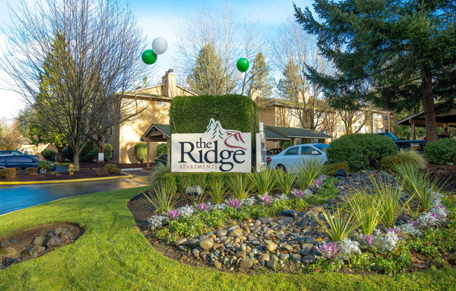 Ridge and Shores Sign Apartments in Federal Way, WA