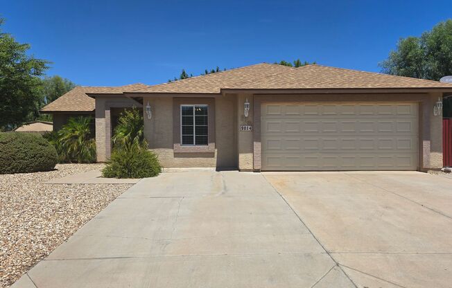 NEAR WESTGATE! Delightful 4bdr Corner Lot Home, Amazing backyard + RV gate