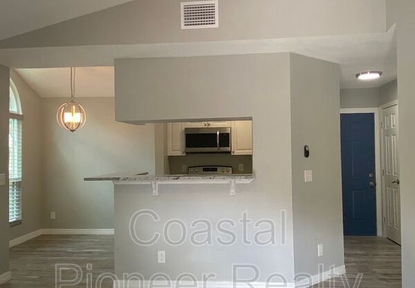 8642 MALLARD RESERVE DR