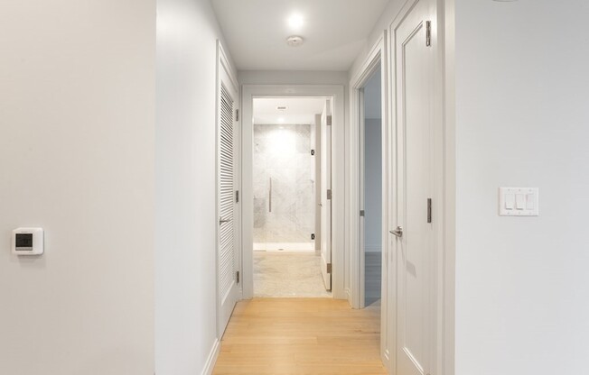 1 bed, 1 bath, 696 sqft, $5,375, Unit 707