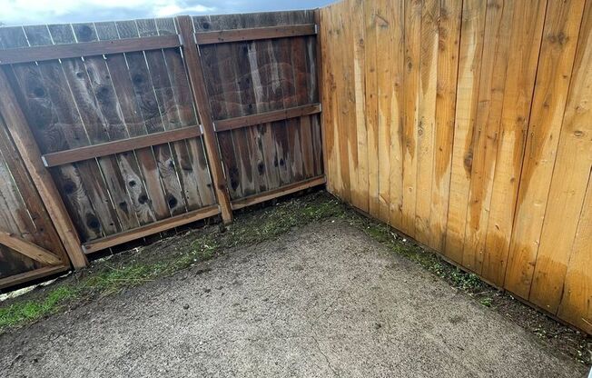 2 beds, 1 bath, 945 sqft, $1,500, Unit 088