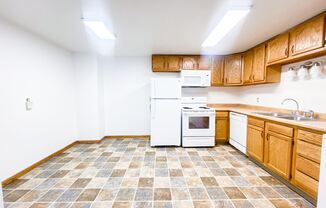 1121-1174 Petra Pl