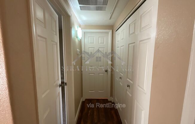 2 beds, 2 baths, 860 sqft, $1,500, Unit 2057