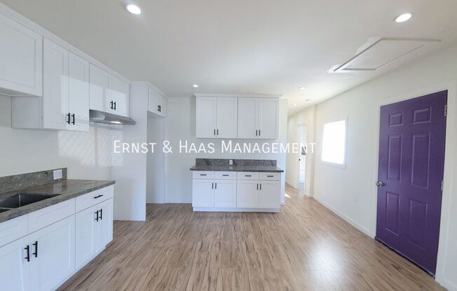 2 beds, 1 bath, 730 sqft, $2,595