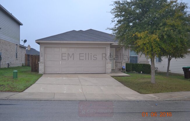 4 beds, 2 baths, $1,695