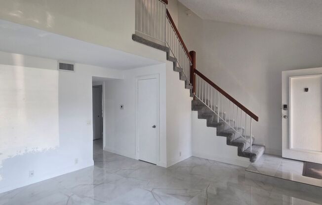 Renovated 3 Bedroom, 2 Bath Townhome with Designer Finishes in Tierrasanta