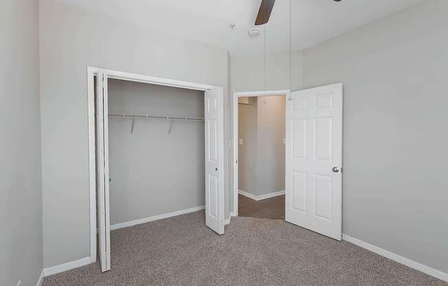 3 beds, 2 baths, 1,299 sqft, $1,656