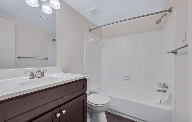 Luxurious Bathrooms at Columbia Pointe, Columbia, MD, Maryland 